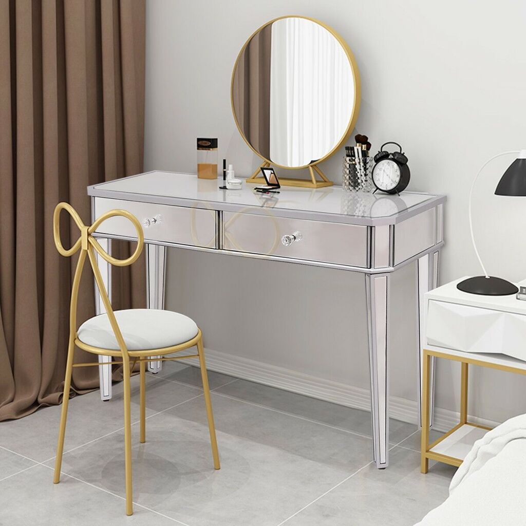 lol vanity table