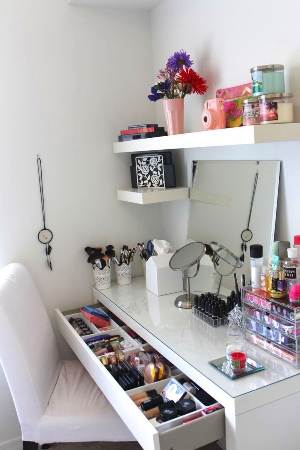 Diy Vanity Table 15 Beautiful Super Easy Ideas For You