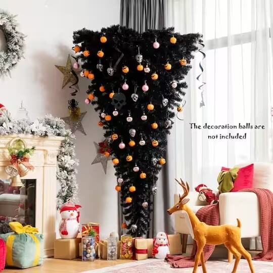 Minimal Decoration christmas tree