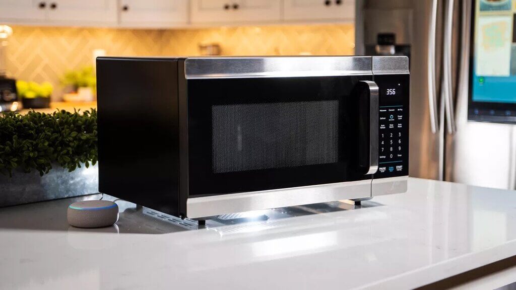 A Smart Microwave Oven
