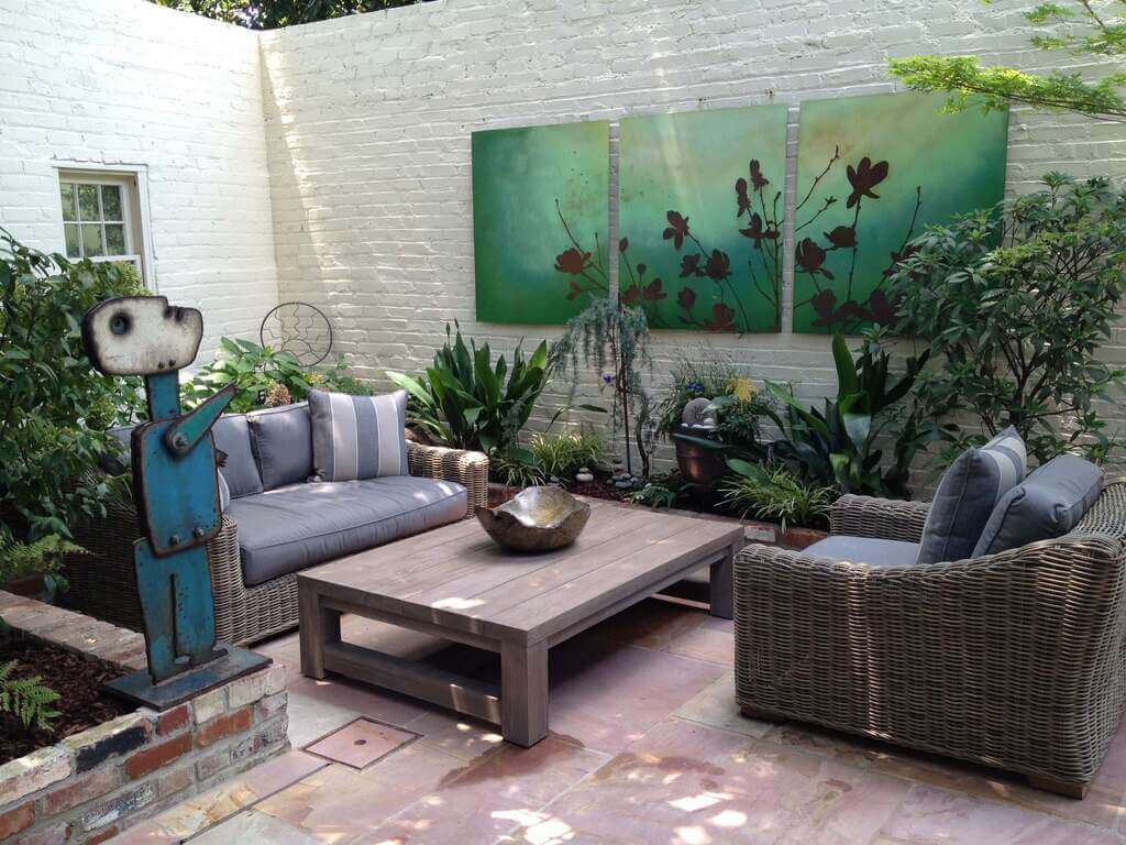 15 Patio Wall Decor Ideas To Freshen Up The Exterior