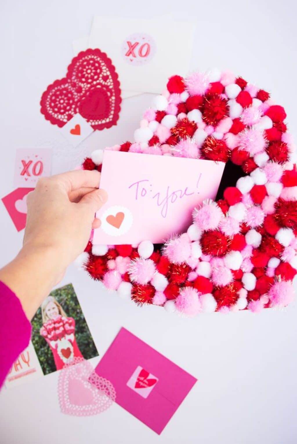 Easy Pom-Pom Valentine Box