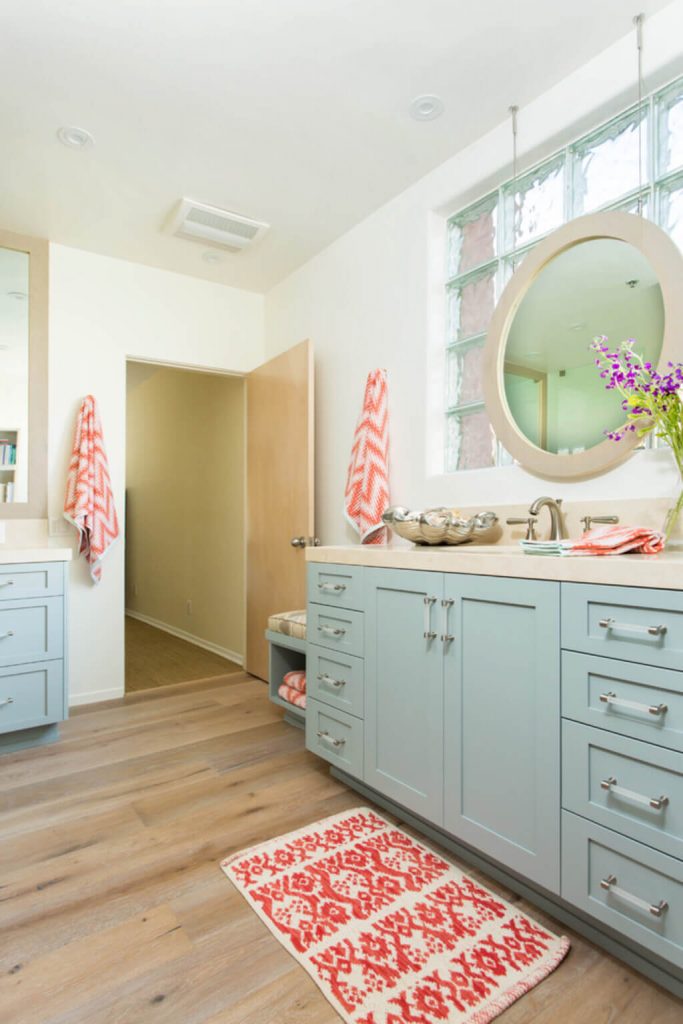 Best 11+ Trendy Jack and Jill Bathroom Ideas in 2021