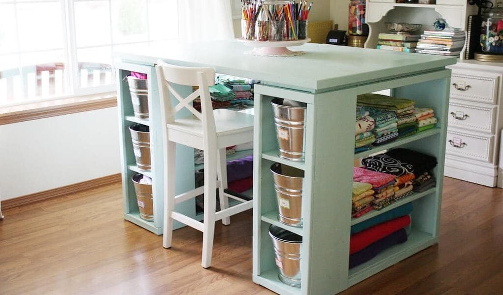 craft table with storage