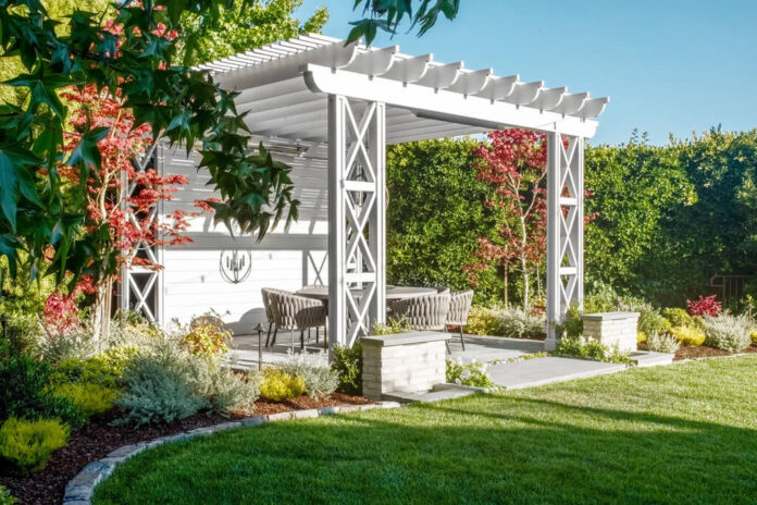 21+ Stylish Pergola Ideas to Make Outdoor Attractive - Architectures Ideas