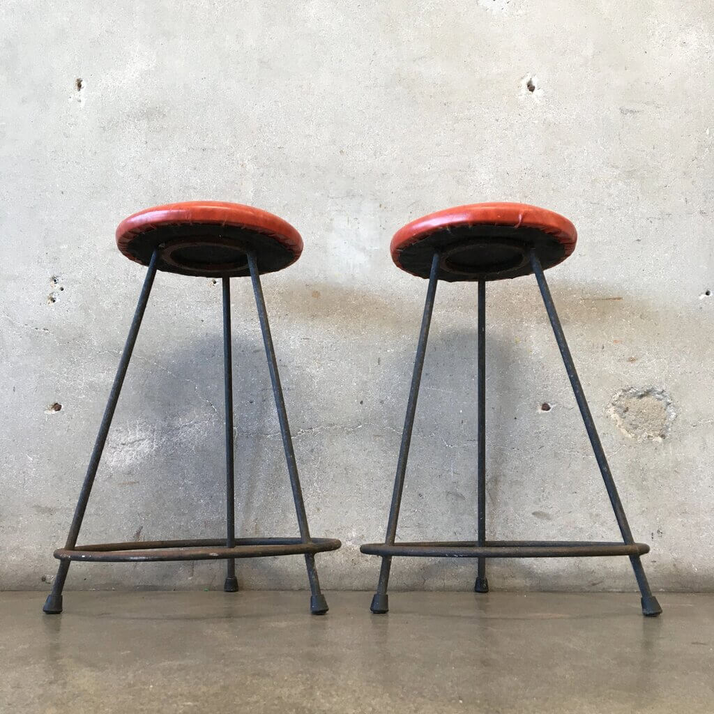 Mid Century Bar Stools Ideas to Make Your Bar Unique