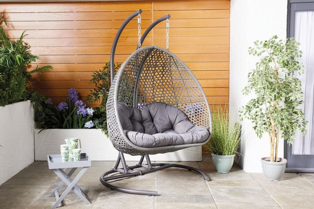 Hanging Egg Chair