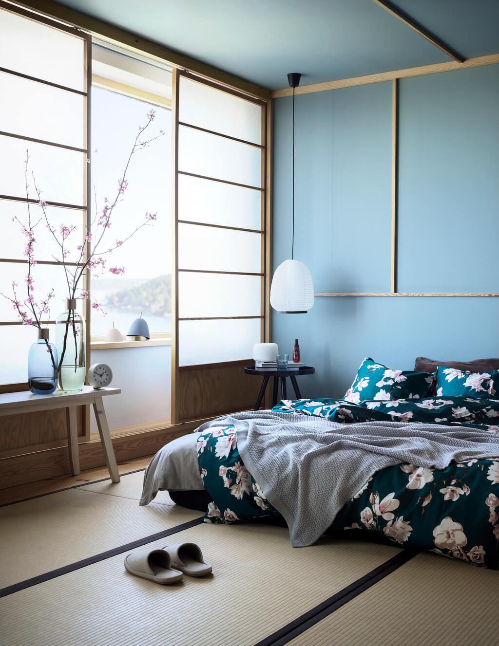 Floral Japanese Bedroom