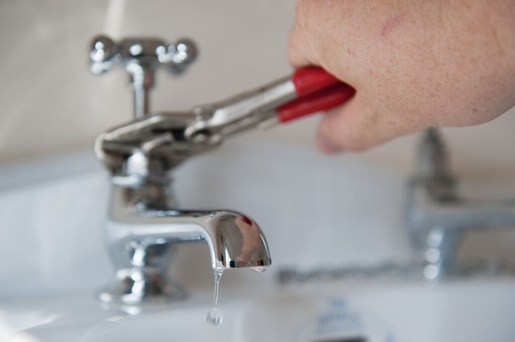 Causes of Leaking Faucets