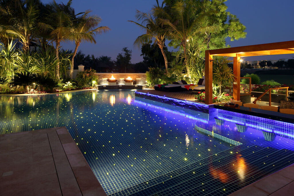 pool landscaping ideas