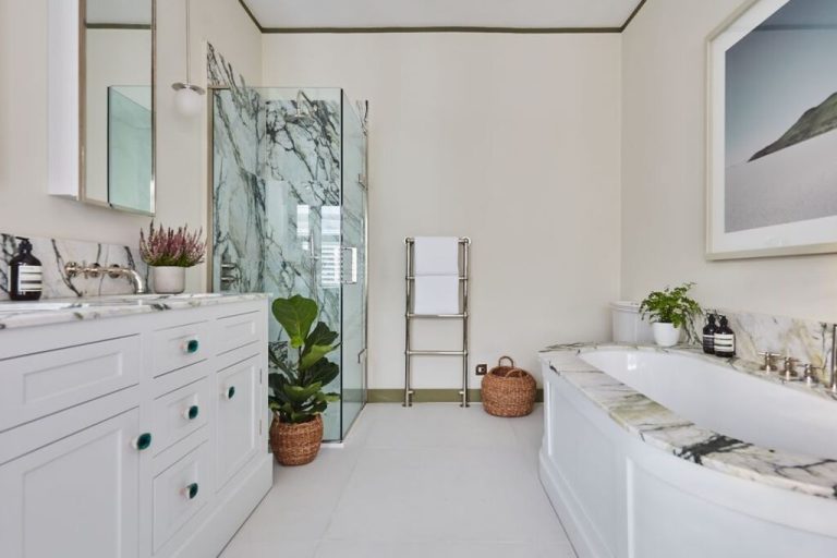 Bathroom Trends 2025: Top 7 Modern Design Ideas for Your Space ...