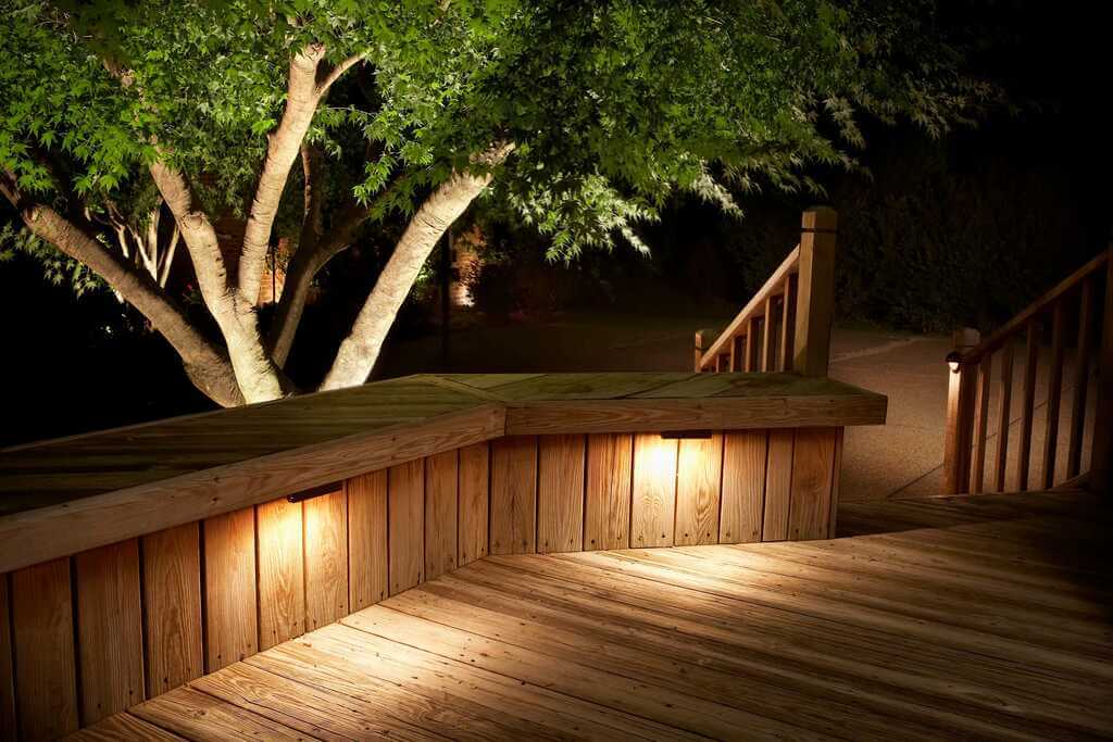Home and Garden Renovation Ideas: LED Deck Lighting