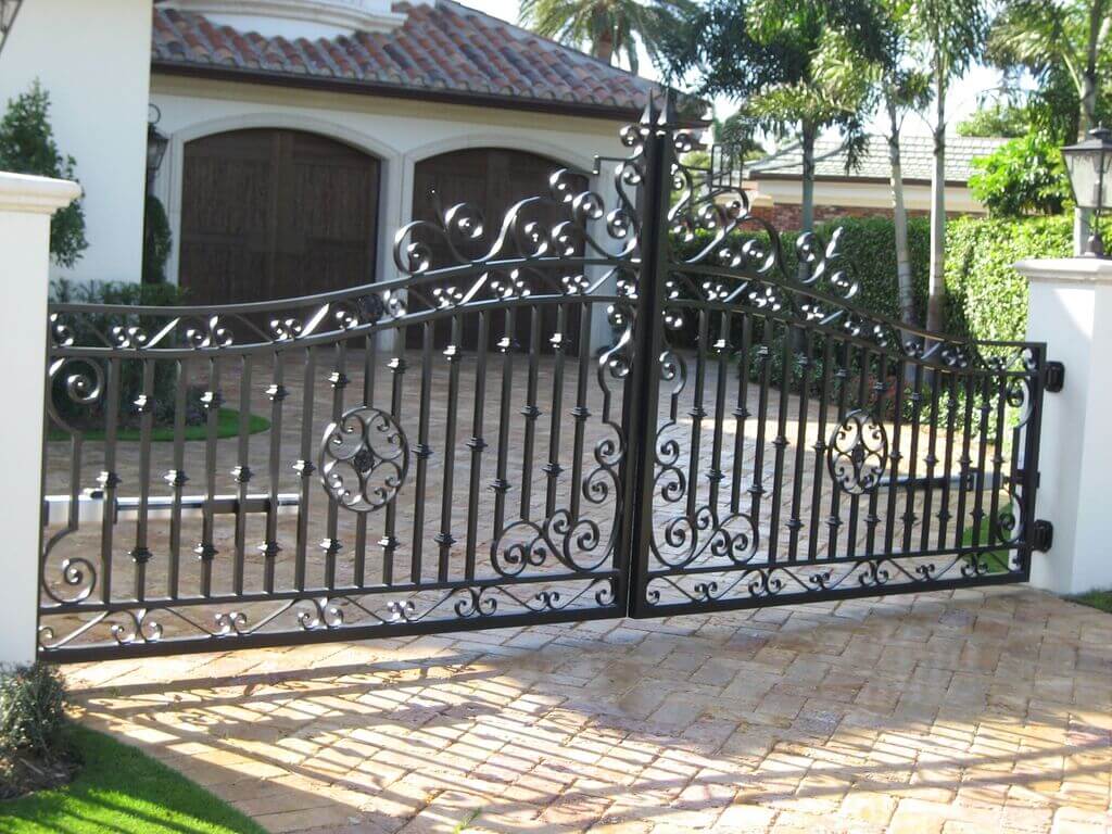 iron gate design