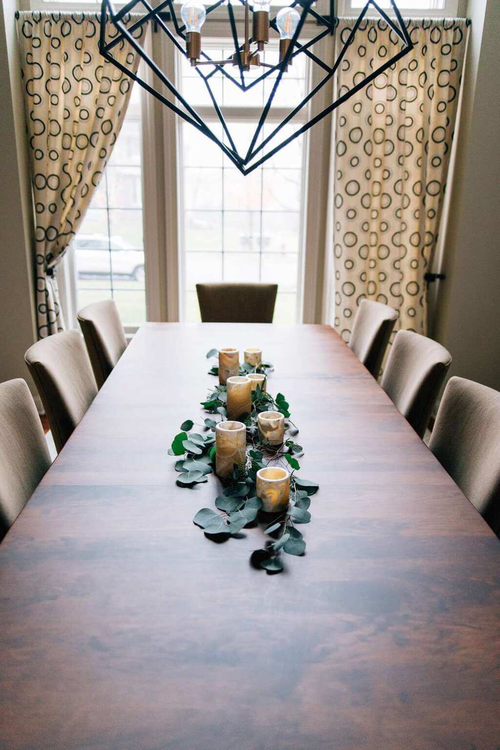 20+ Best Dining Table Centerpiece Ideas for a Standout Space