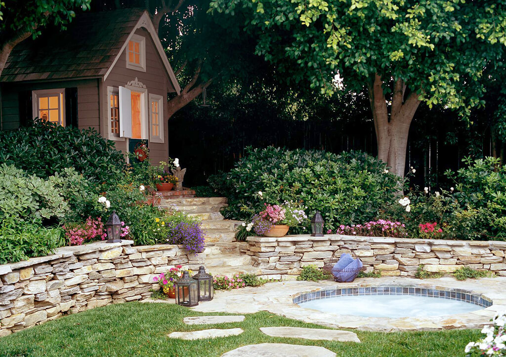 retaining wall ideas for sloped backyard