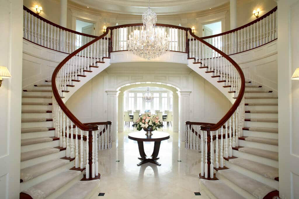 Balustrades for Statement Staircase
