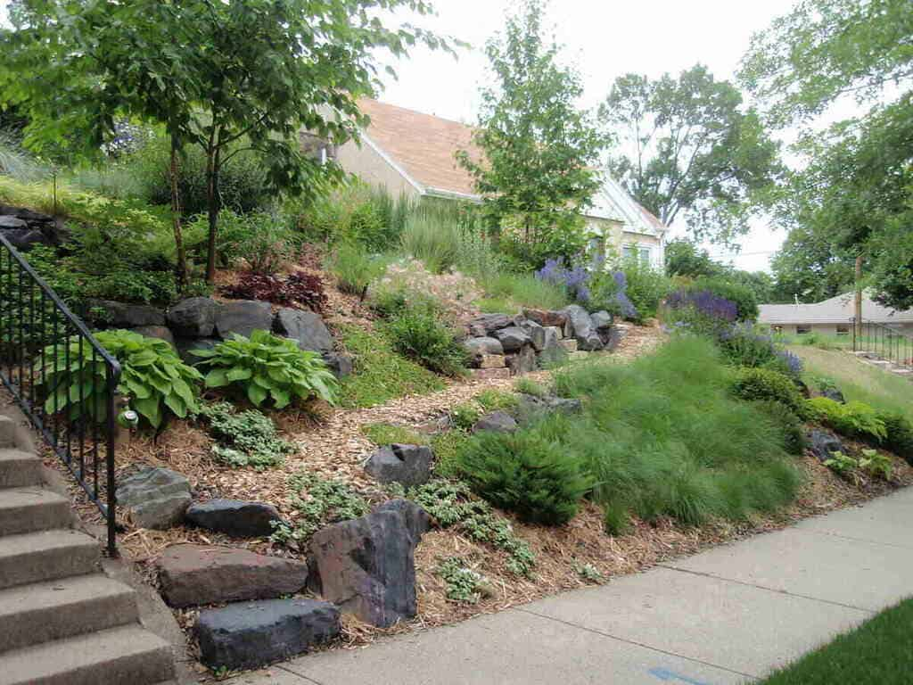 sloped backyard ideas