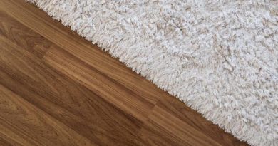 Is Vinyl Wood Flooring A Good Alternative To Natural Hardwood?