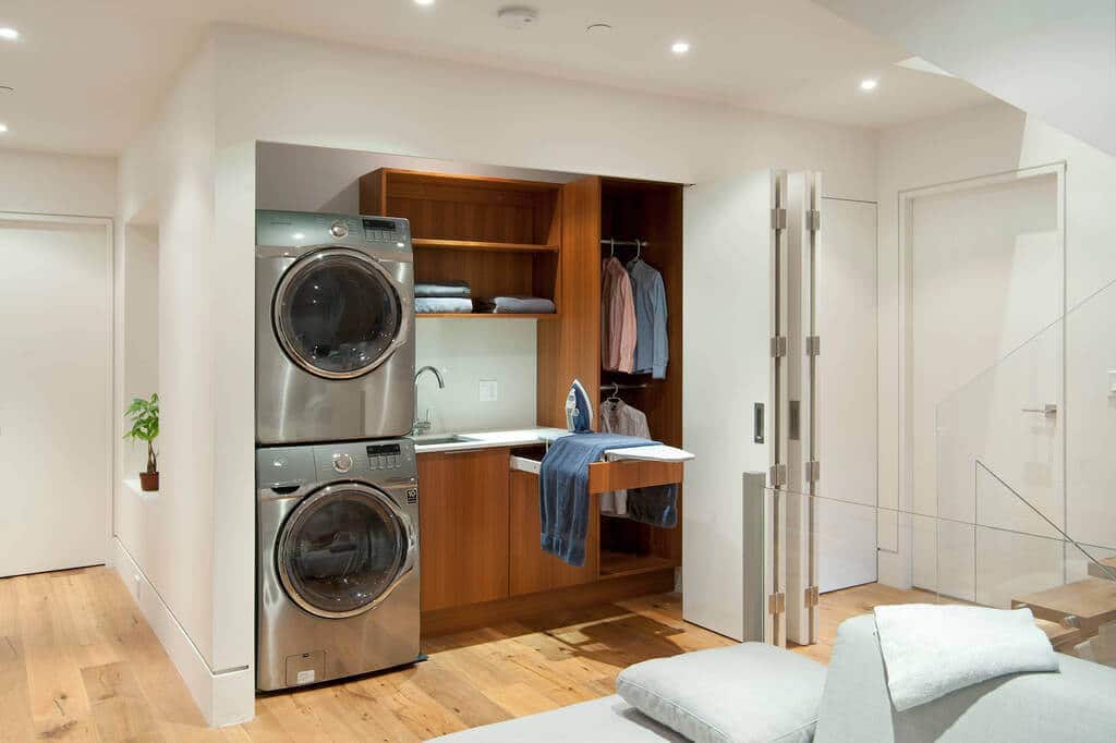 laundry room space