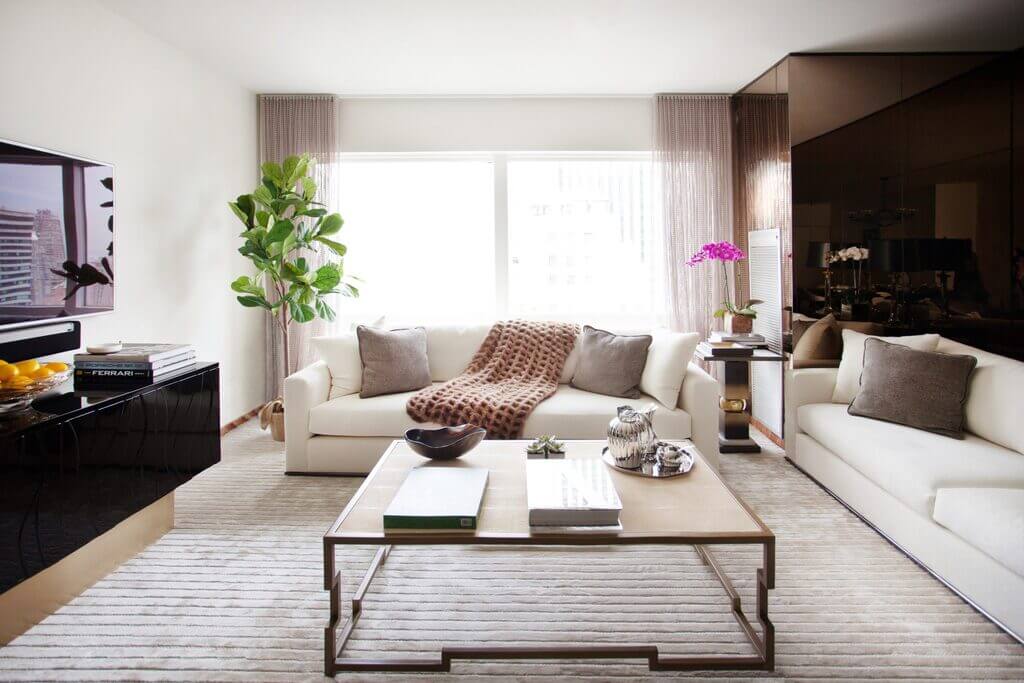 40+ Large Coffee Table Options for Your Living Space