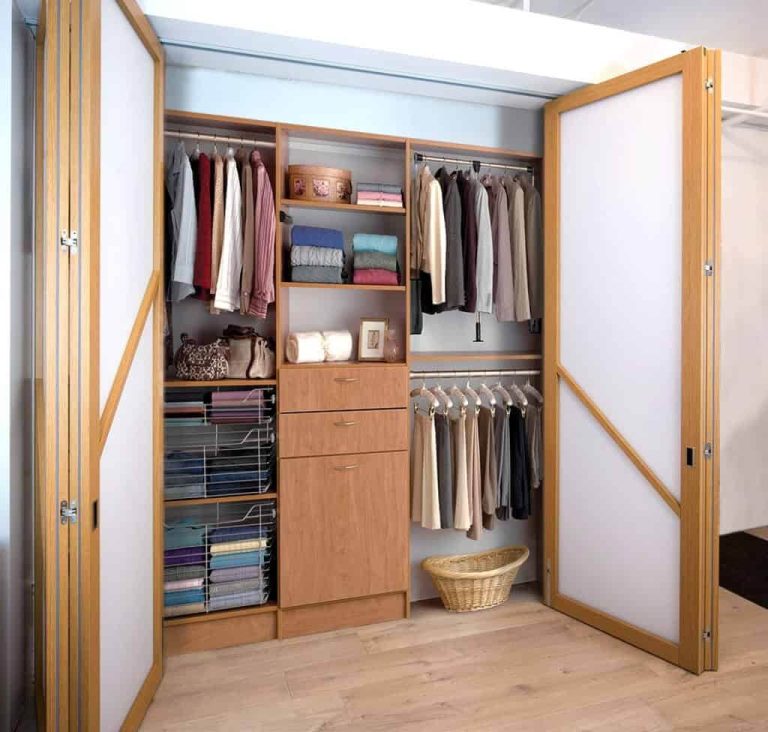 20+ Modern Closet Door Ideas and Designs for 2025 - Architectures Ideas