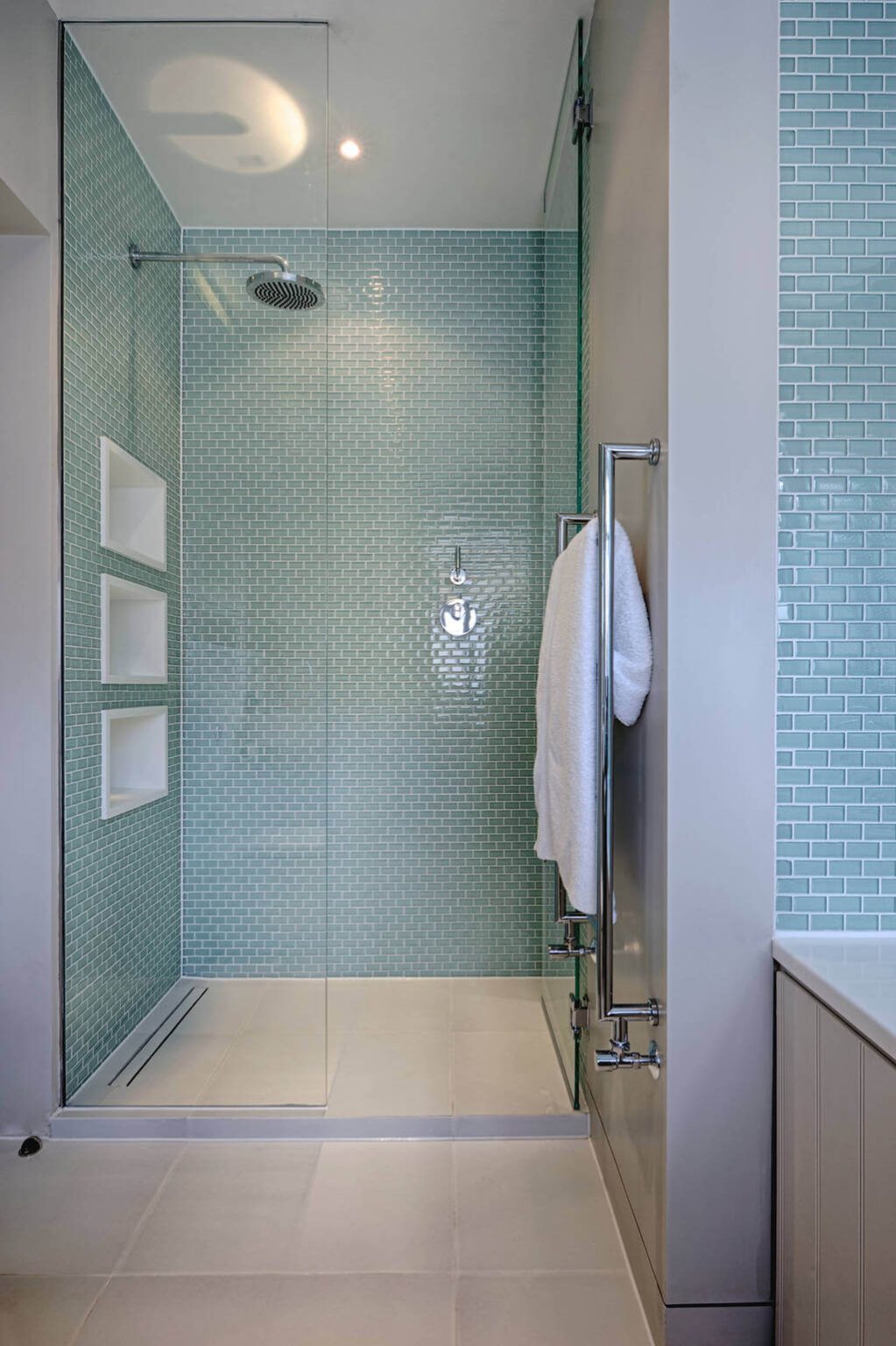 34+ Stunning Shower Tile Ideas That Will Transform Your Bathroom ...