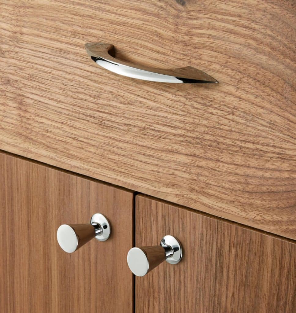 Top 20 Kitchen Cabinet Hardware Ideas You Can Easily Recreate ...