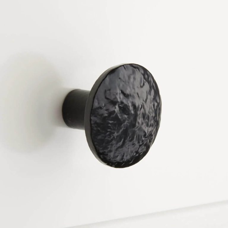 Top 20 Kitchen Cabinet Hardware Ideas You Can Easily Recreate ...