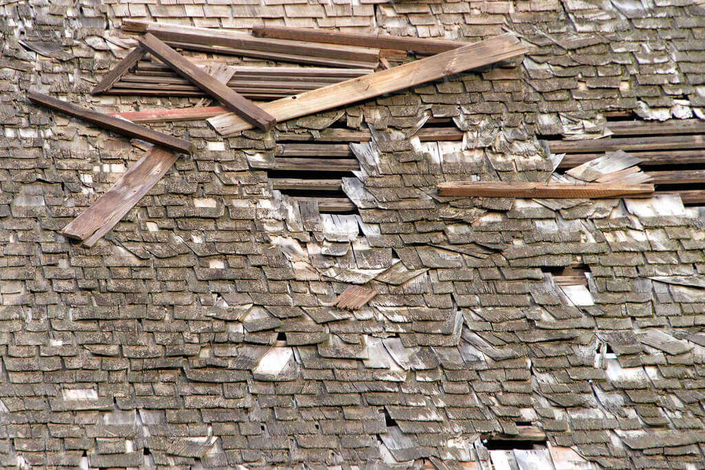 Over 20 Years Old roof  is a sign of a deteriorated roof 