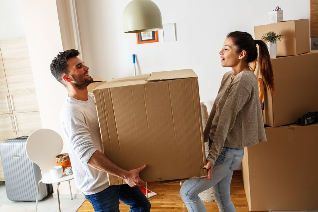 How to Save Money When Moving House