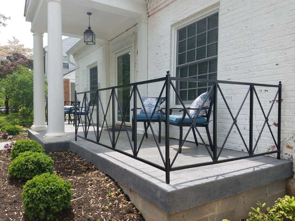 Decorative X-style railing