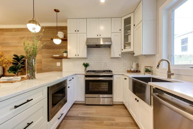 Important Factors to Consider When Remodeling a Kitchen or Bathroom ...