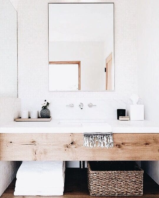 Declutter your Small Bathroom Design