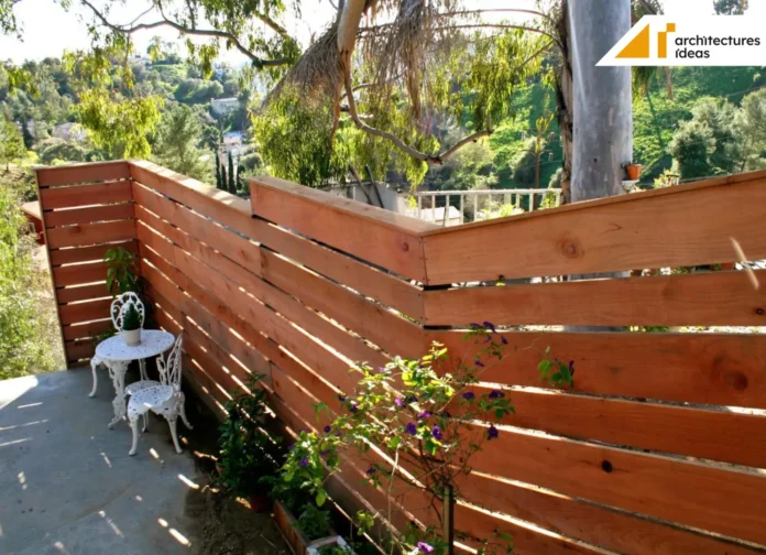 Horizontal fence Vs. Vertical Fence