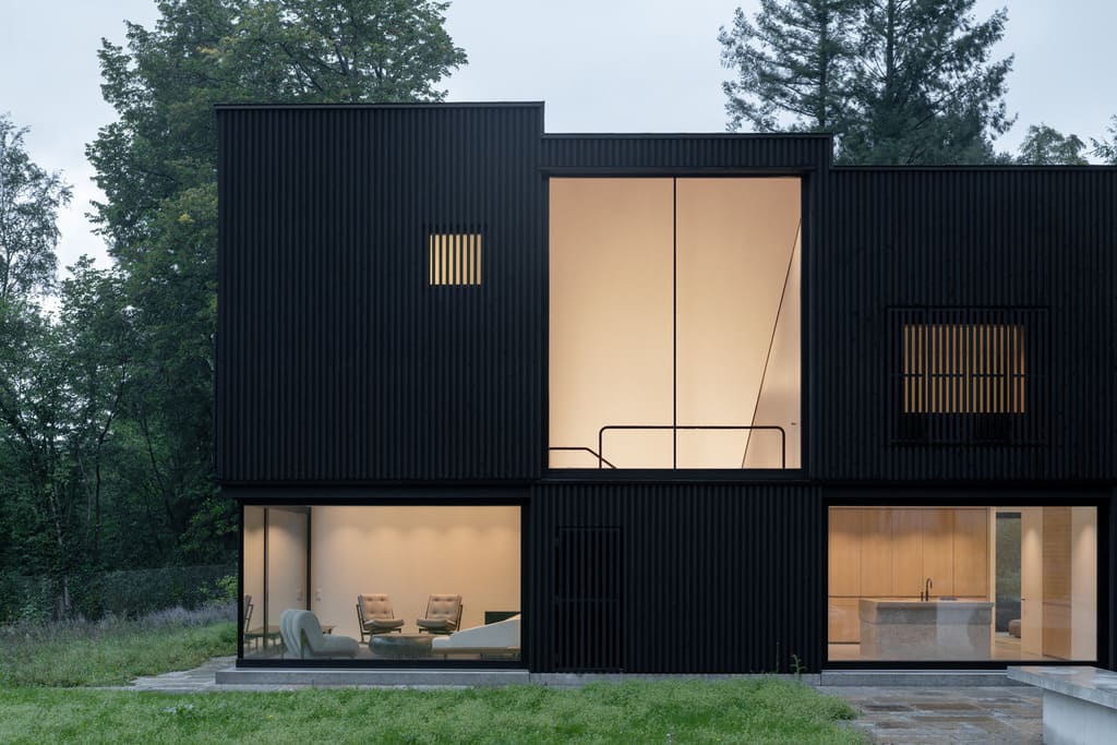 Wooden House by Apples Architekten