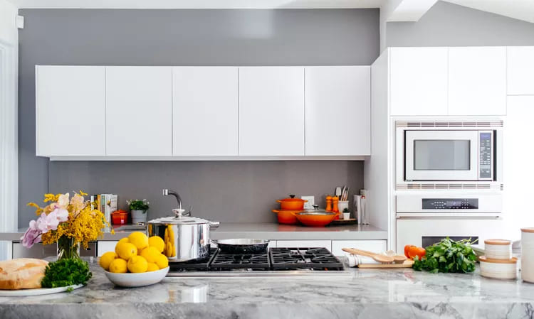 backsplashes for white cabinets