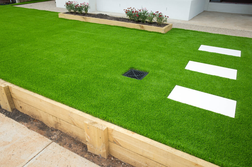 Weed-Resistant Landscaping of artificial grass