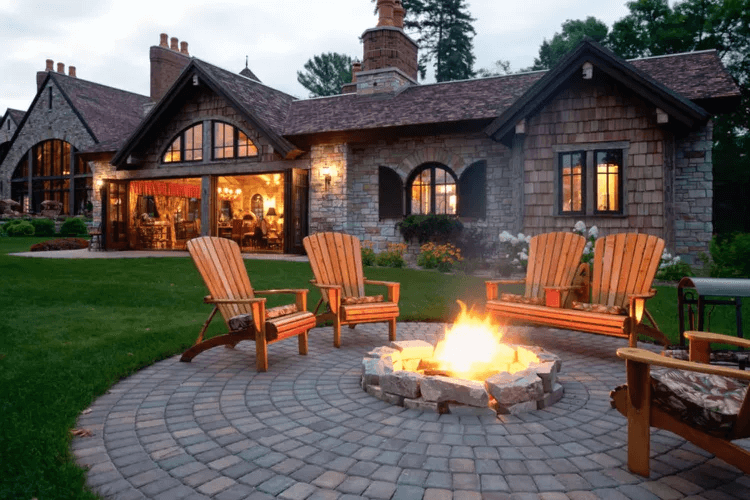 Discover the Coziness of a Circular Patio