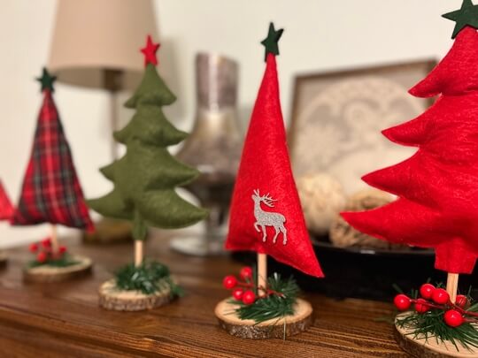 Embroidered Felt Christmas Tree