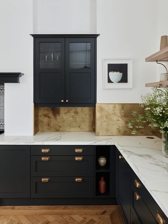 lustrous black kitchen cabinet